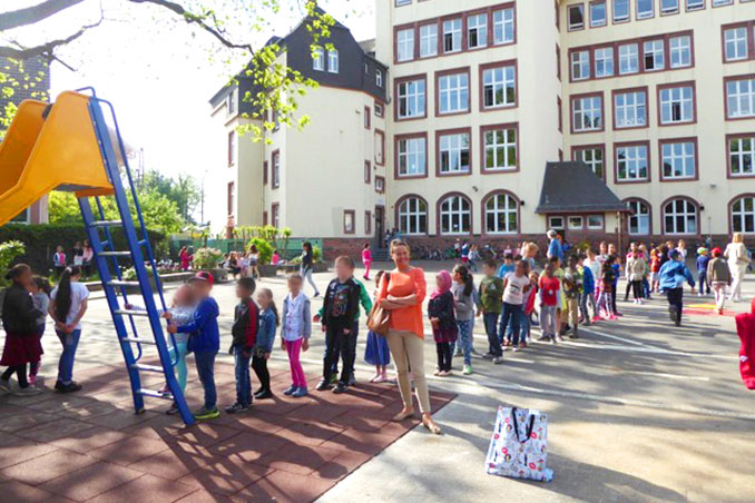 Förderverein der Frauenhofschule - Rutschbahn-Einweihung